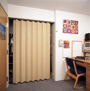 Woodfold 140 Accordion Door