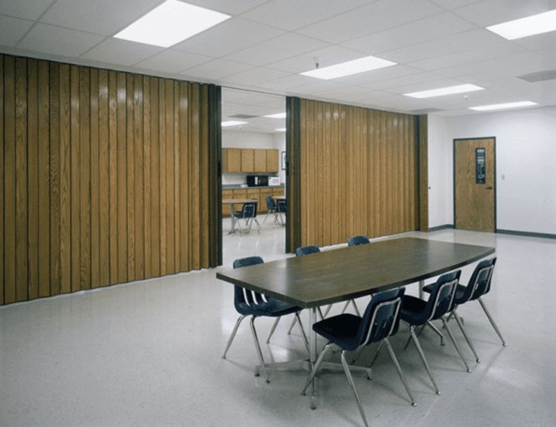 Woodfold 240 Accordion Door