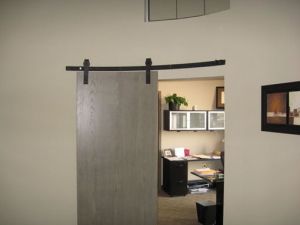 Curvable Flat Track Hanger #413